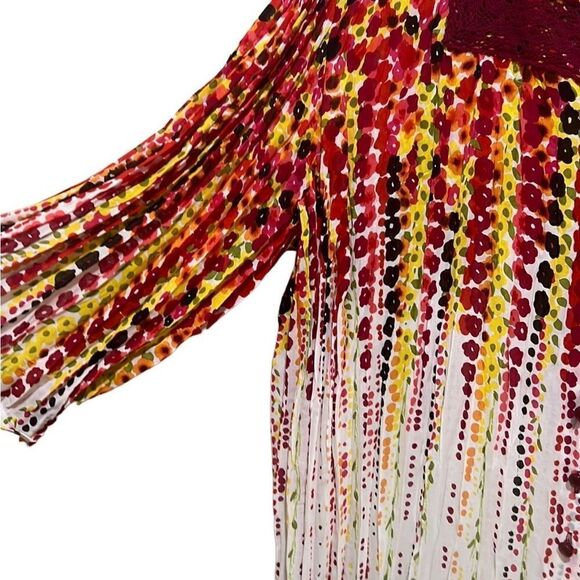 Maggie Barnes top blouse floral polka dot pleated white red 3/4 sleeve 3X - Picture 3 of 5